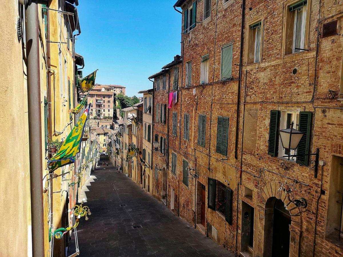 Cozy Apartment In The Heart Of Siena Exterior foto